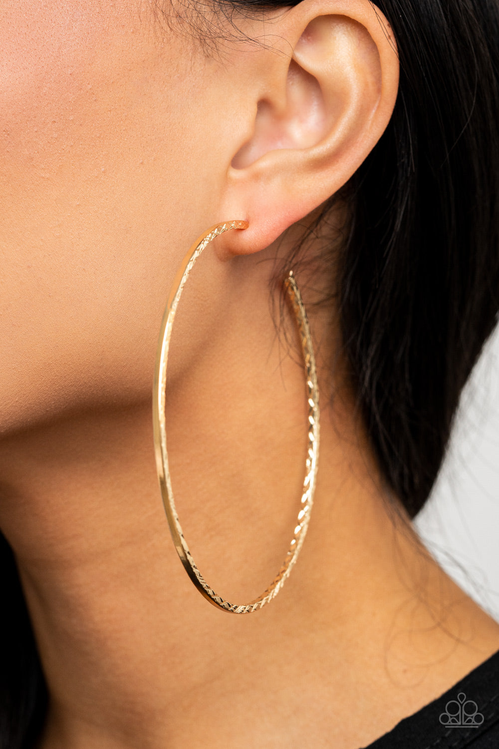 Diamondback Diva - Gold Hoop Earring