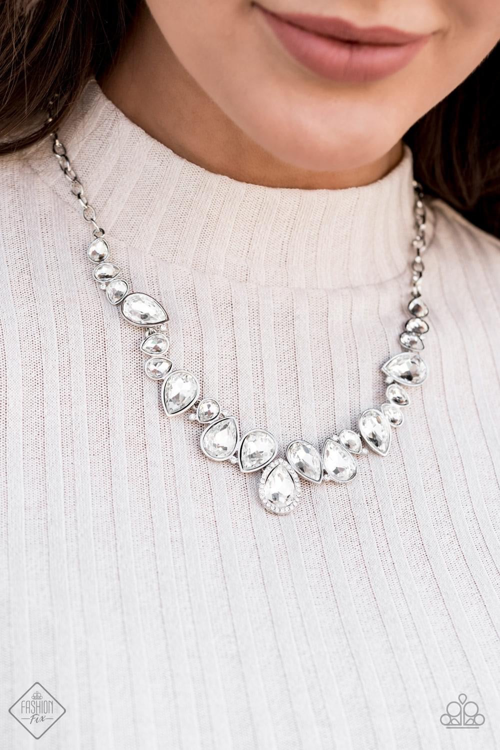 Fiercely 5th Avenue - Fashion Fix Set - July 2020