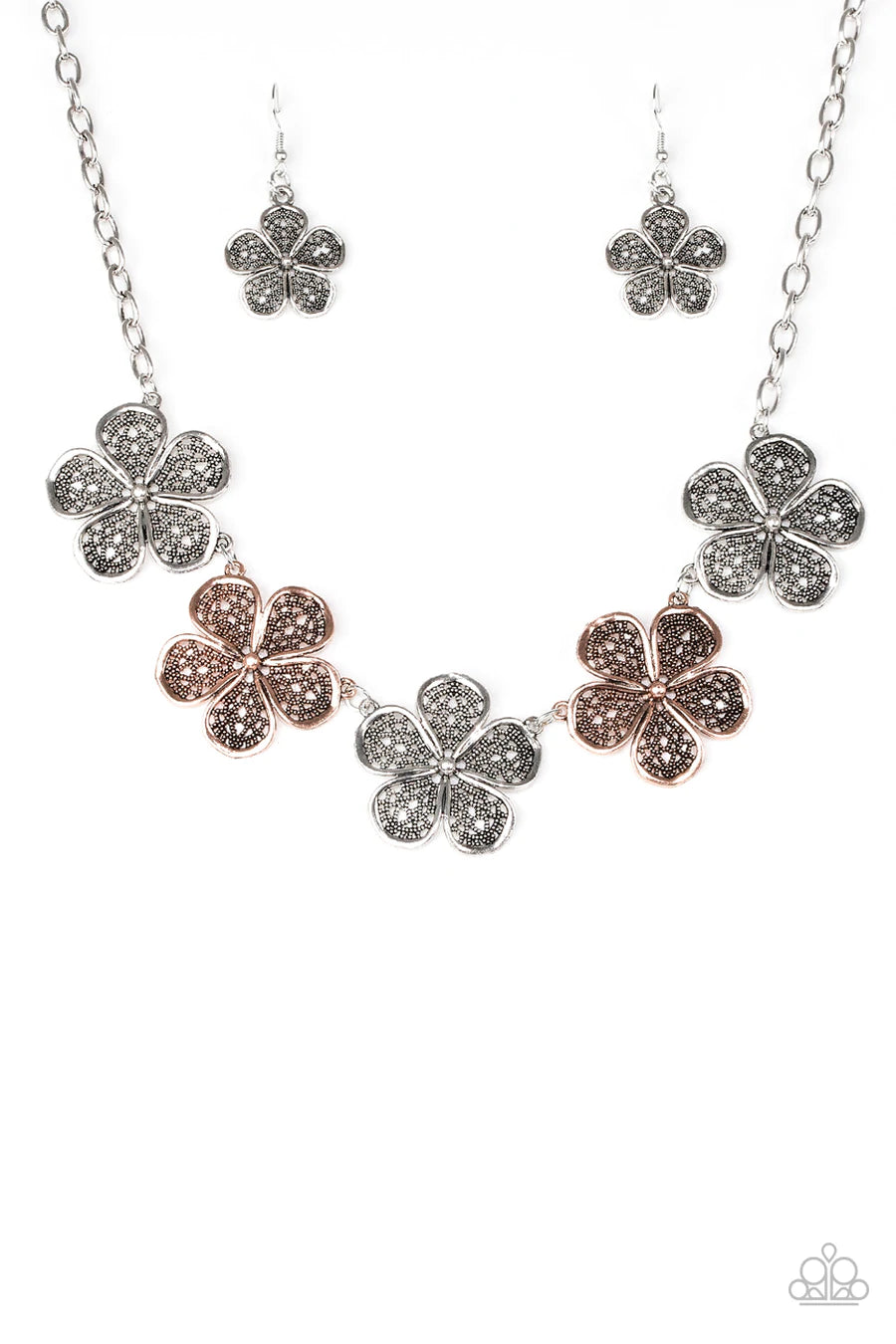 No Common Daisy - Multi Necklace