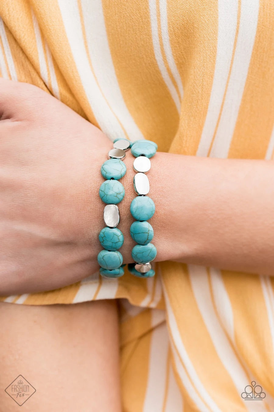 Simply Santa Fe - Fashion Fix Set - May 2020