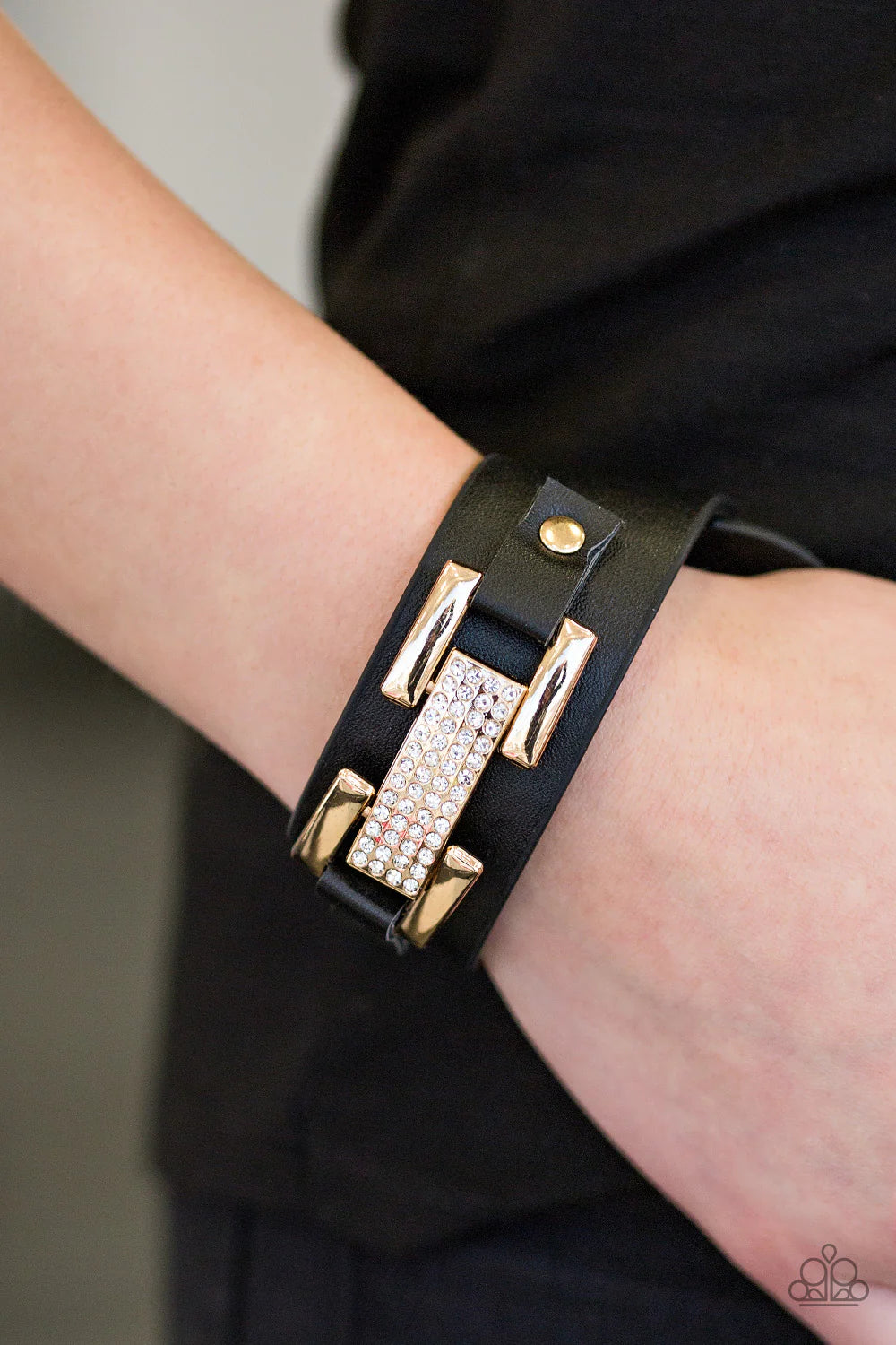 Going Platinum - Black Paparazzi Bracelet