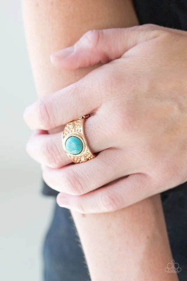 Summer Oasis - Gold Paparazzi Ring