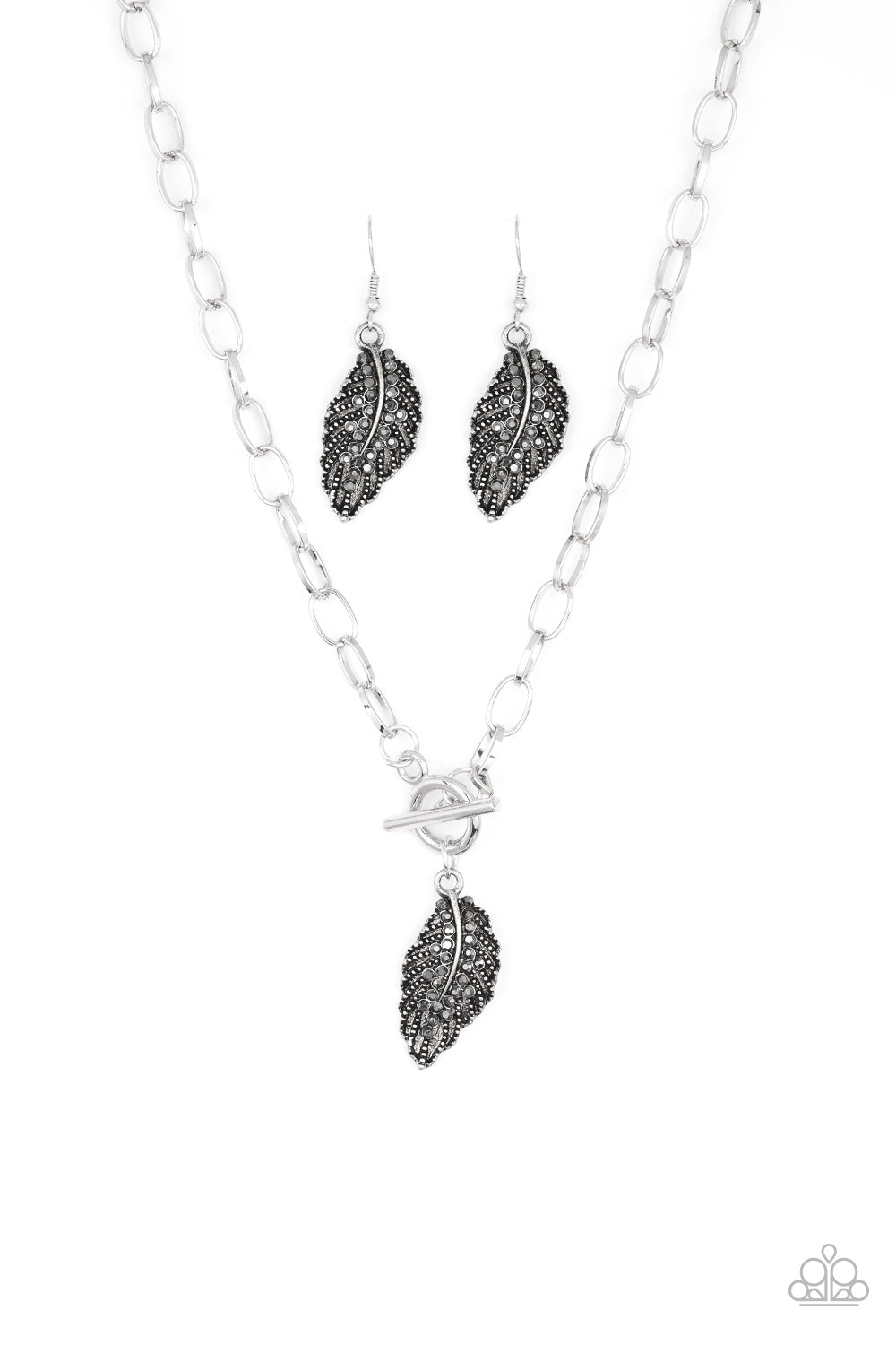 Pilot Quest - Silver Necklace