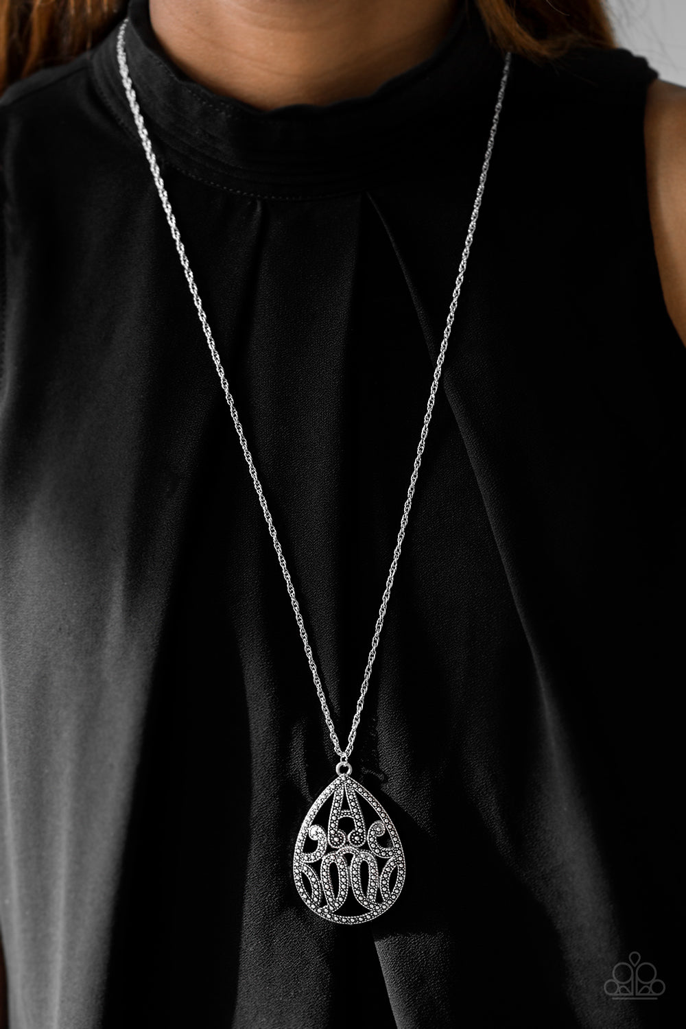 TEARDROP-Dead Gorgeous - Silver Necklace