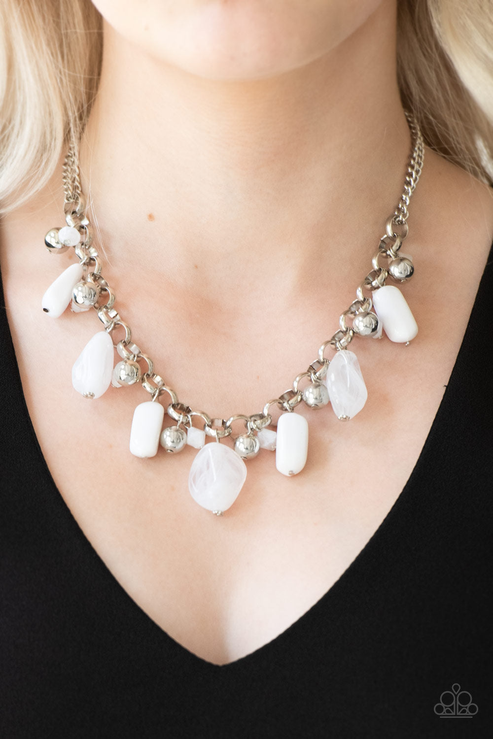 Grand Canyon Grotto - White Necklace
