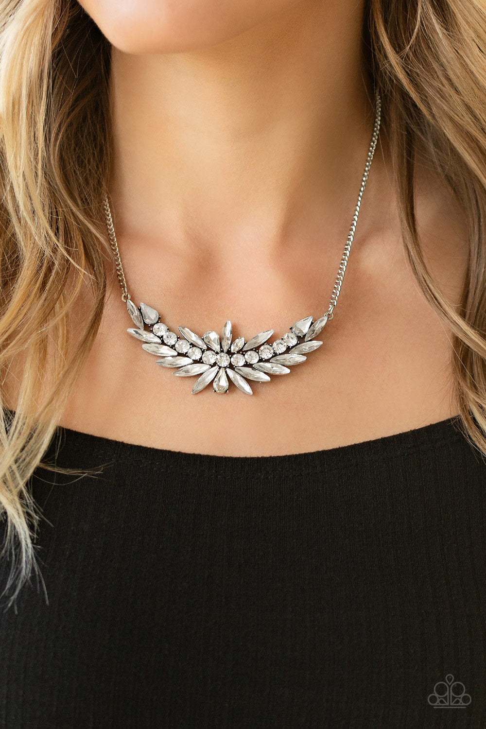 HEIRS and Graces - White Necklace