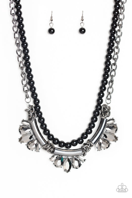 Bow Before The Queen - Black Paparazzi Necklace