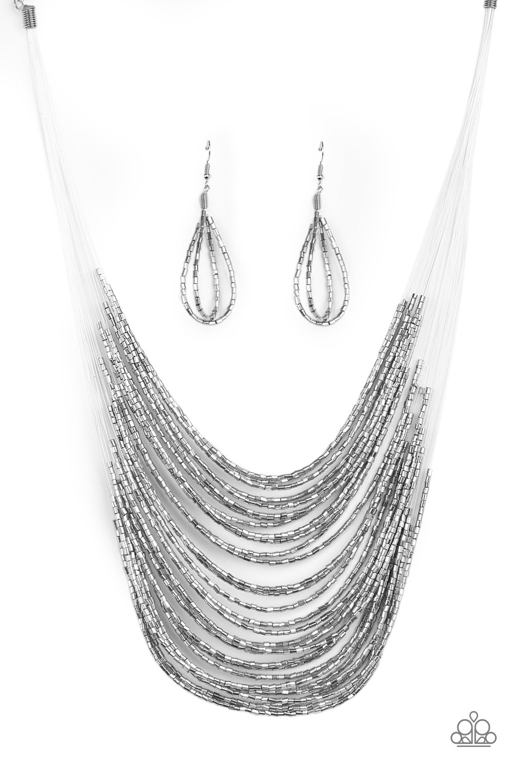Catwalk Queen - Silver Paparazzi Necklace