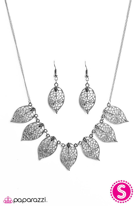 LEAF An Impression - Silver Necklace