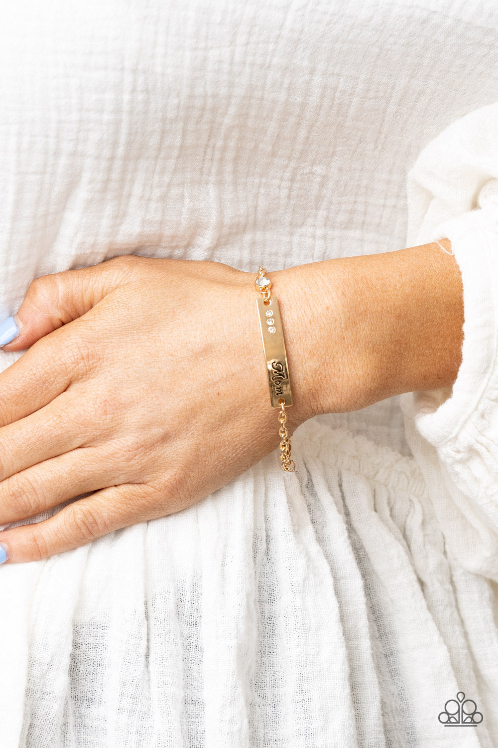 Mom Always Knows - Gold Bracelet