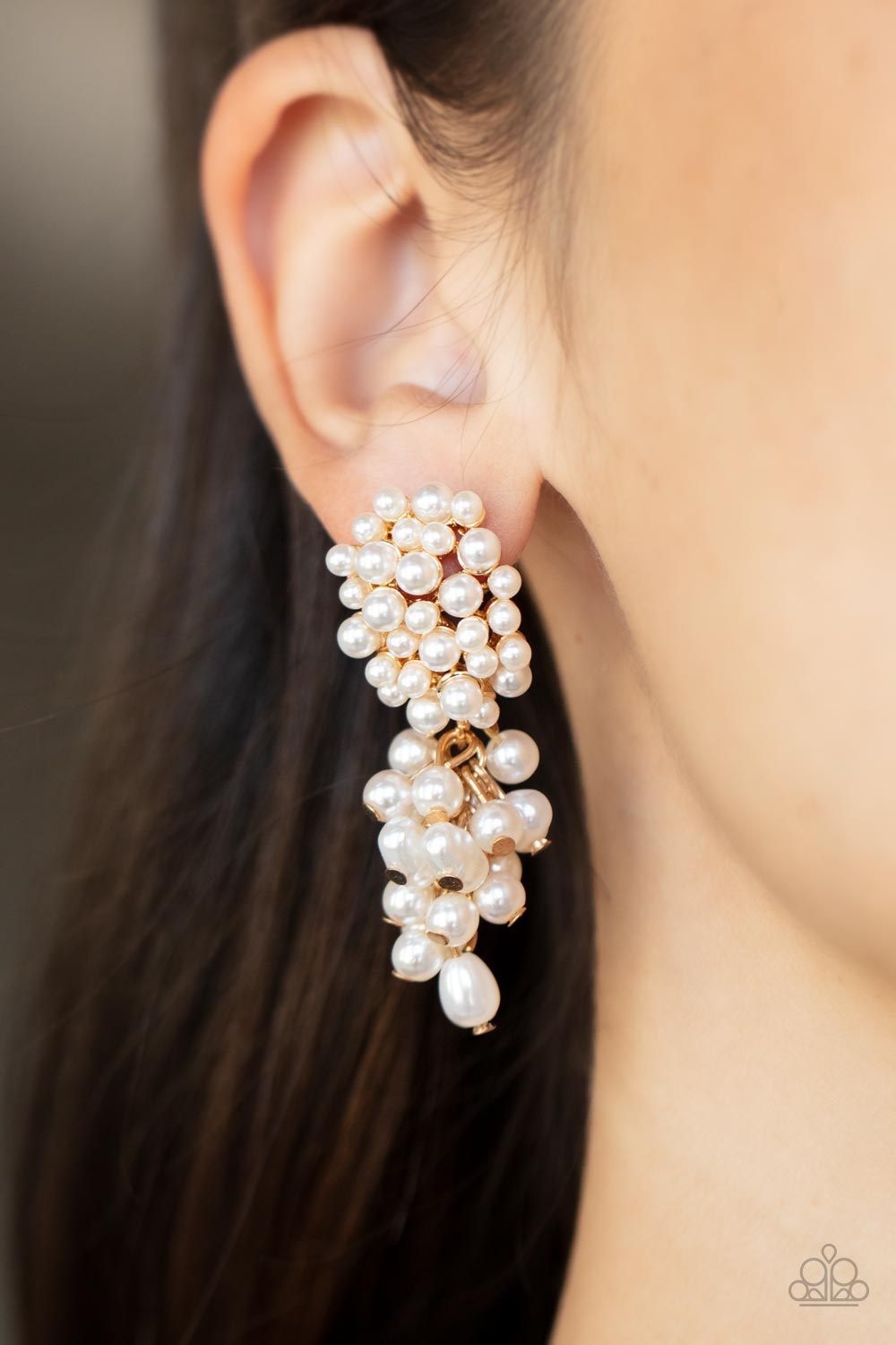 Fabulously Flattering - Gold Paparazzi Earring