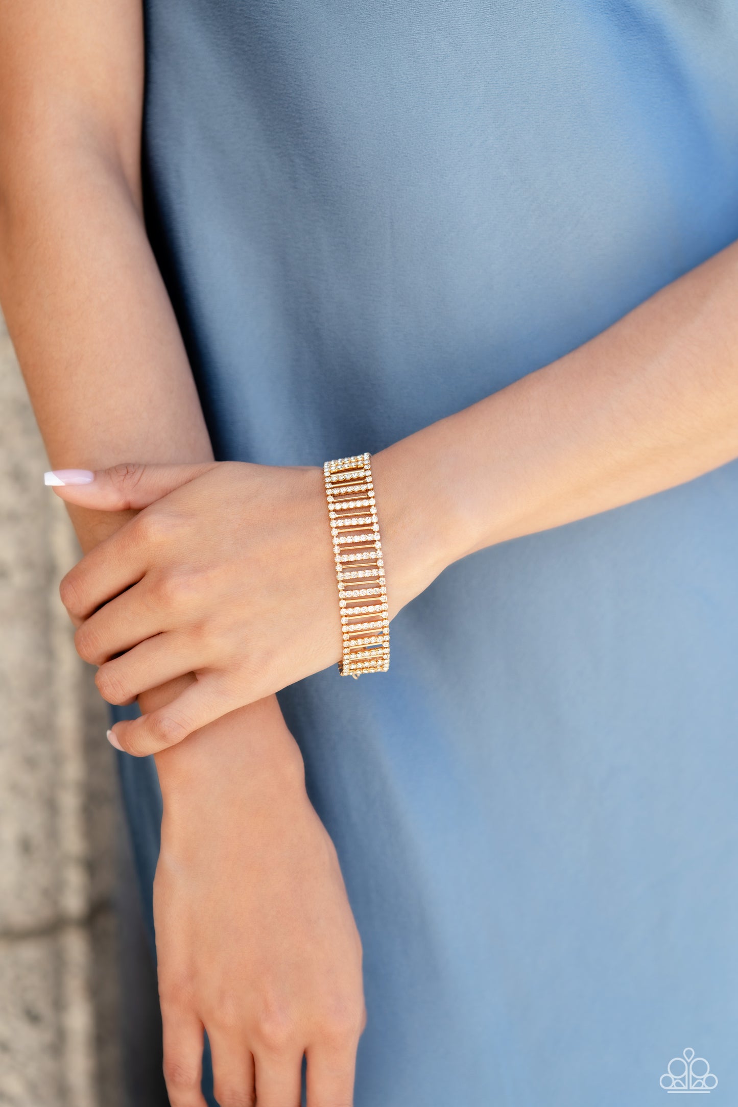 Elusive Elegance - Gold Paparazzi Bracelet