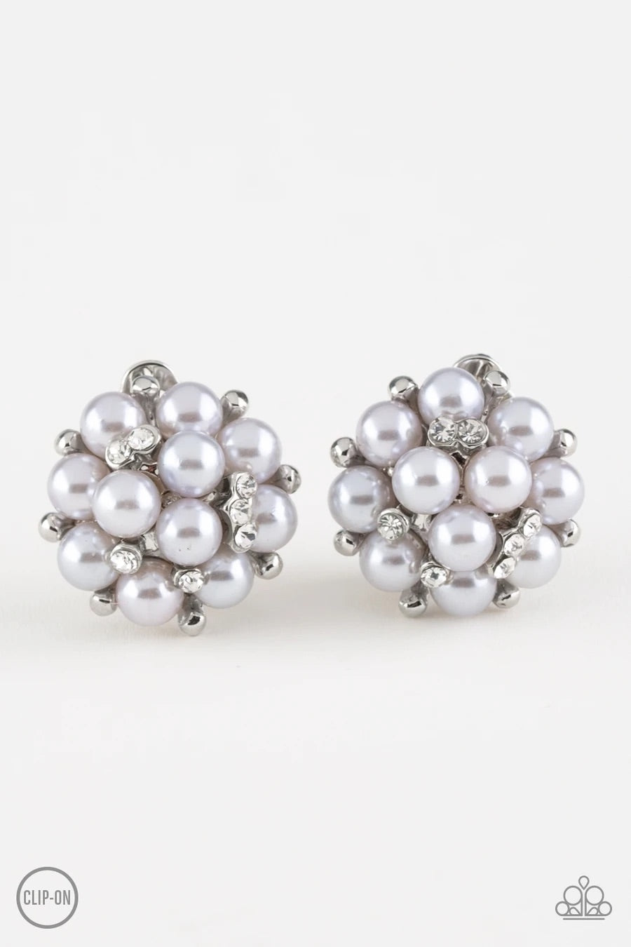 Par Pearl - Silver Paparazzi Earring