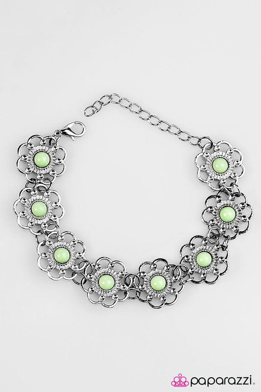 Summer Garden - Green Bracelet