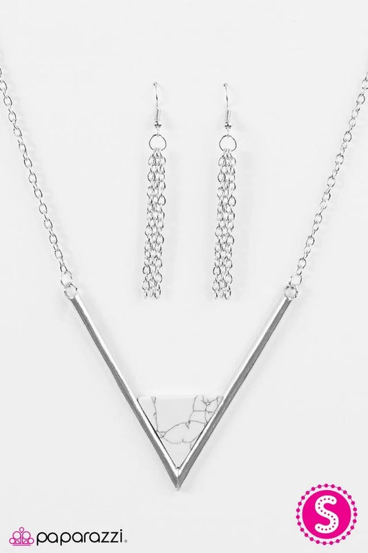 Mesa Marvel - White Necklace