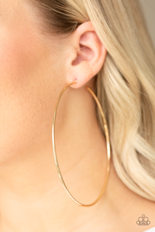 Extra Extra - Gold Paparazzi Earring