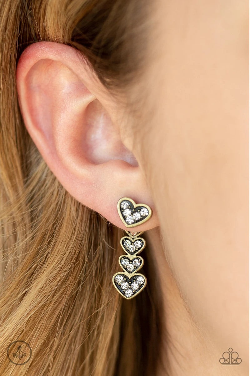 Heartthrob Twinkle - Brass Paparazzi Earring