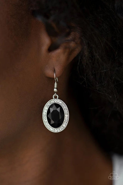 Only FAME In Town - Black Paparazzi Earring