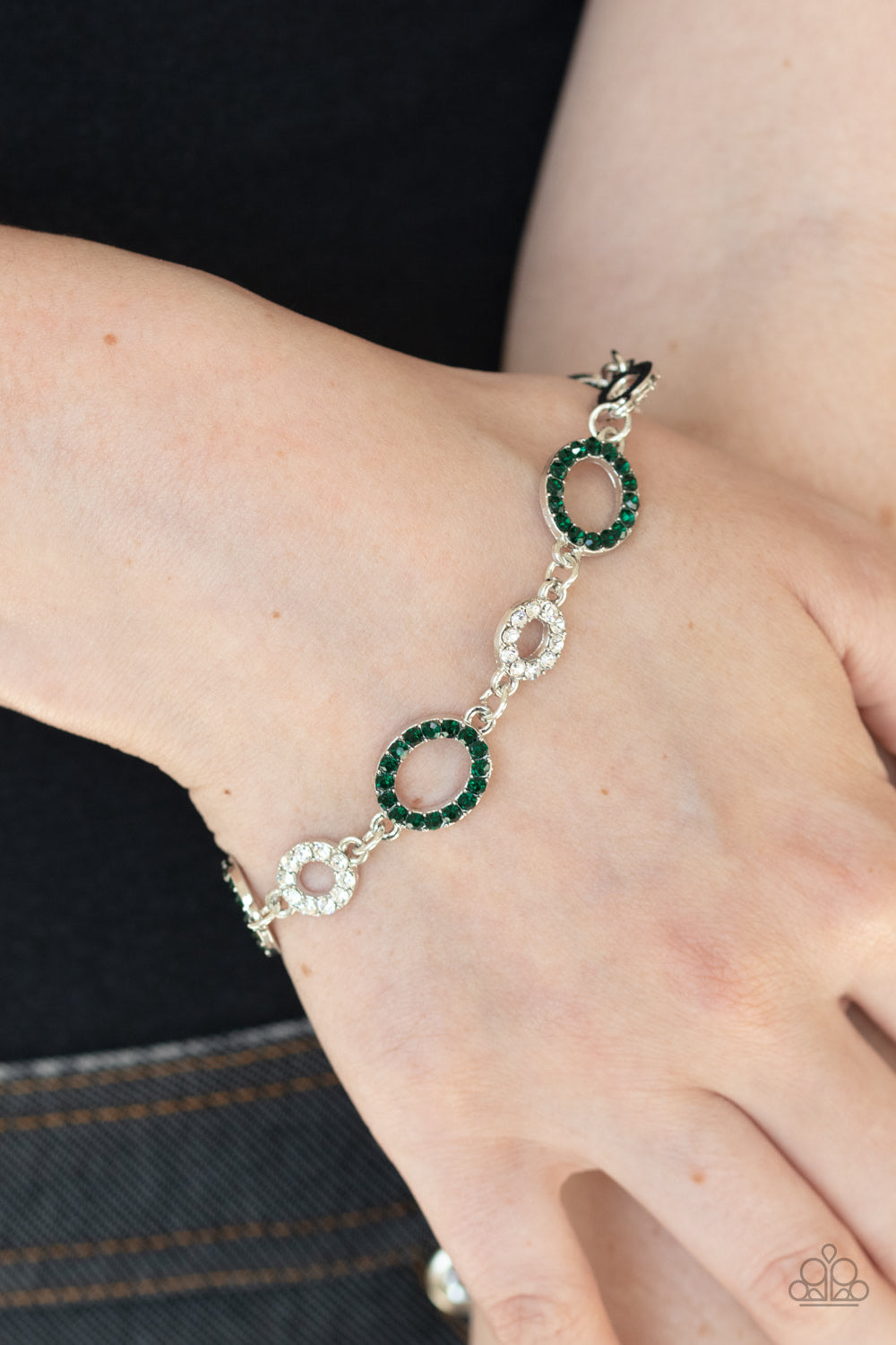 Bubbly Bedazzle - Green Bracelet