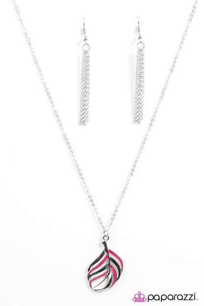 FLIGHT Of A Lifetime - Pink Paparazzi Necklace