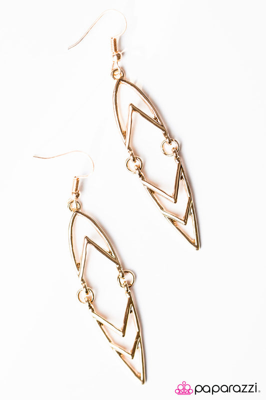 A High Point - Gold Paparazzi Earring